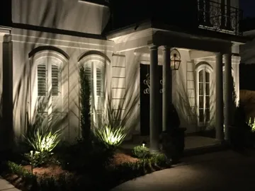 Landscape Lighting Metairie & New Orleans