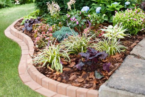 Landscape Edging Concepts – Transform Your Yard with These Creative Ideas